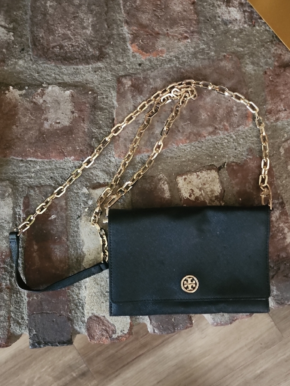 Tory Burch Black Leather Chain Shoulder Bag Gold Hardware Crossbody Convertible